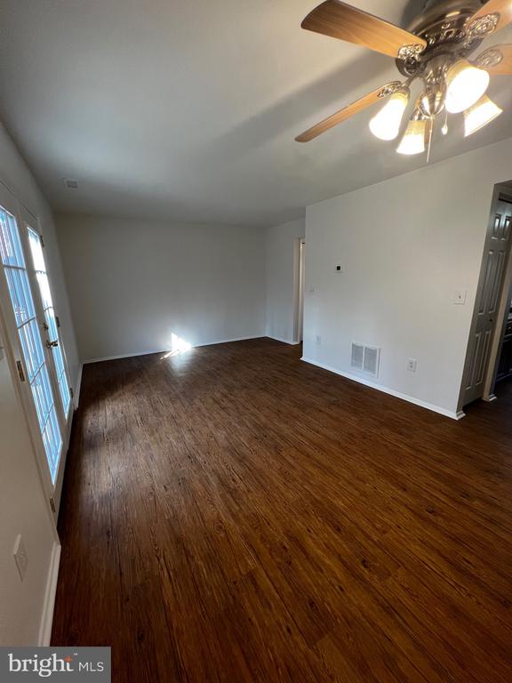 1535 WINTERBERRY DR