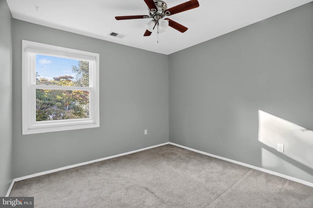 1694 FOREST HILL COURT