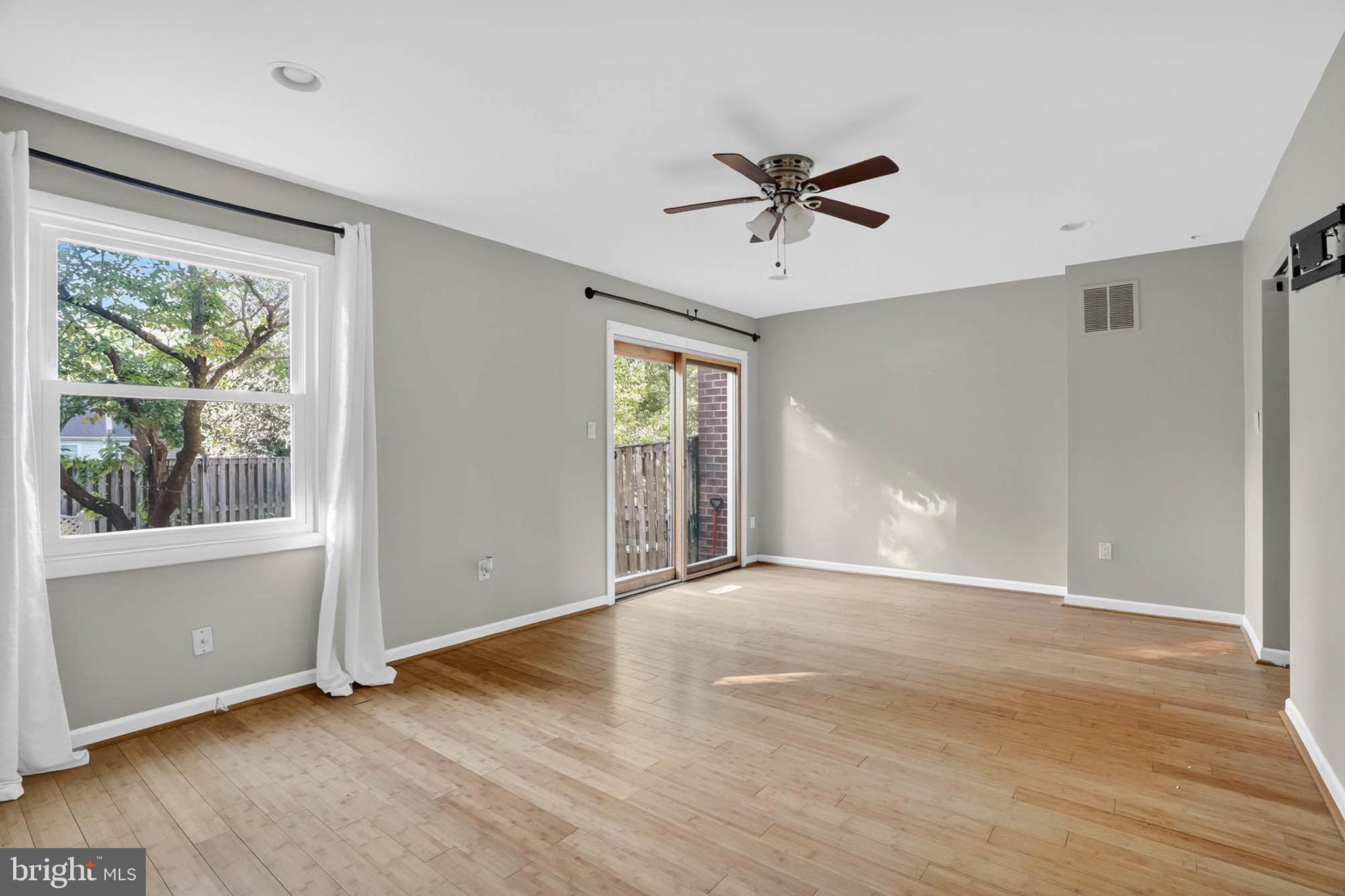 1694 FOREST HILL COURT