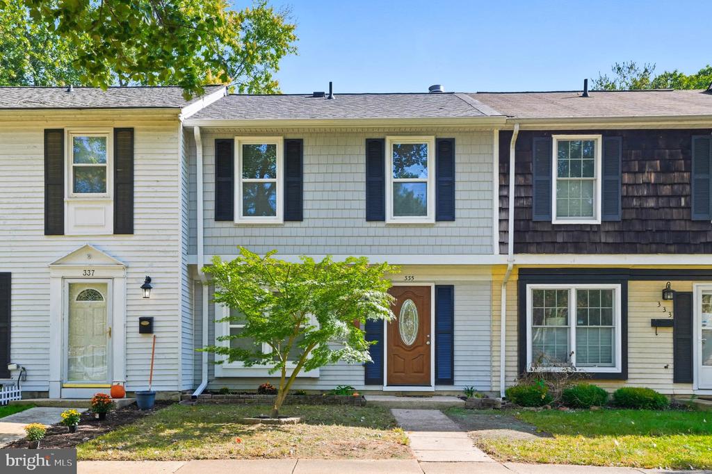 335 CHARRED OAK COURT