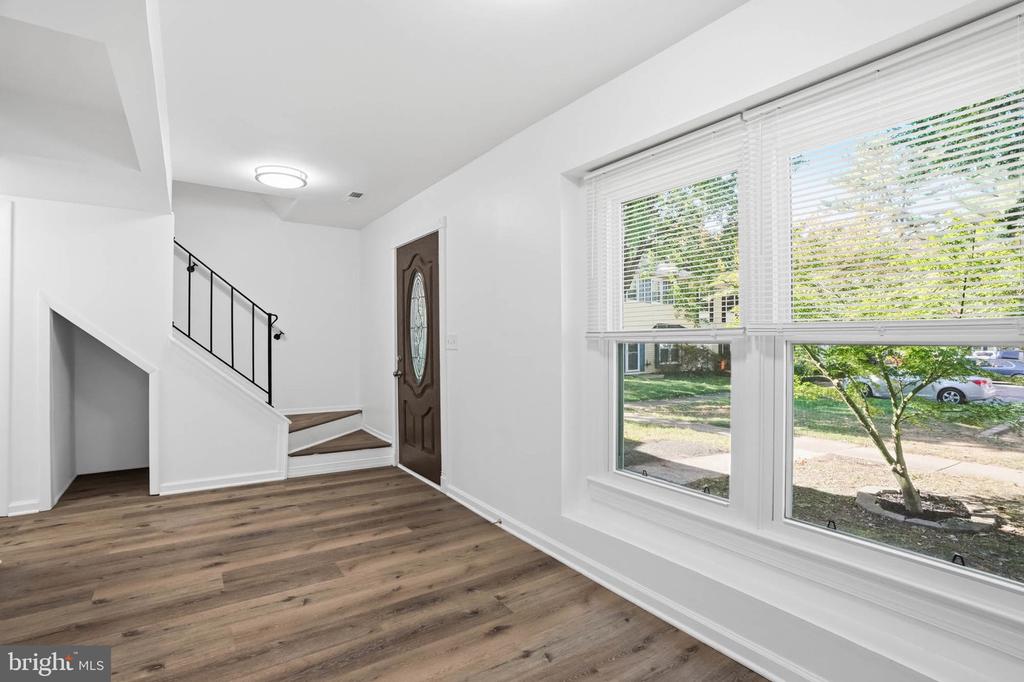 335 CHARRED OAK COURT
