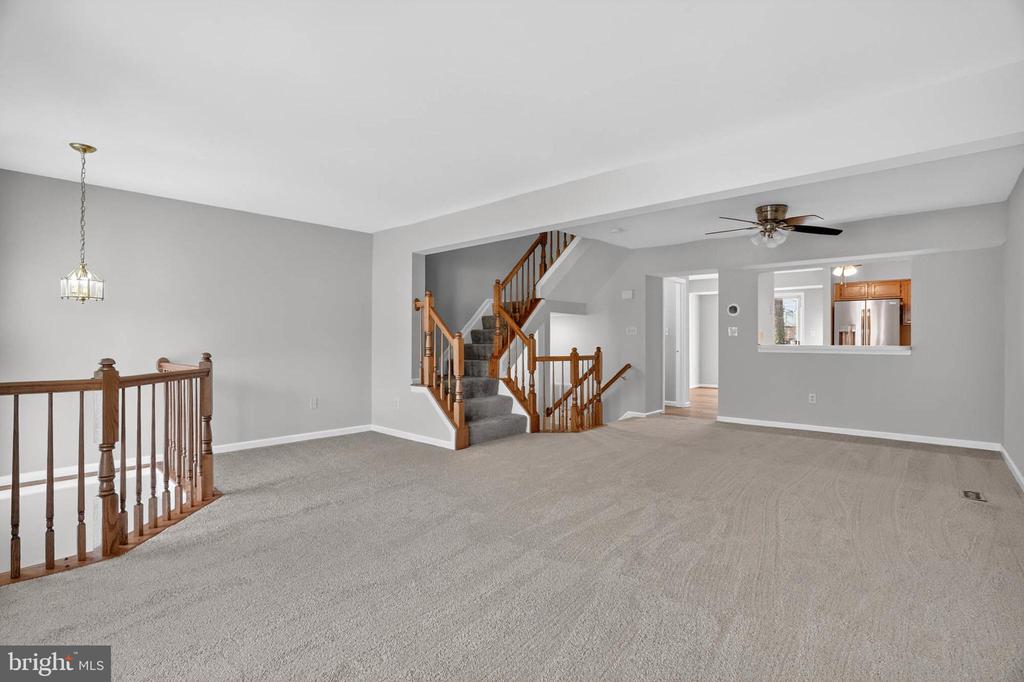 8608 WOODLAND MANOR DRIVE