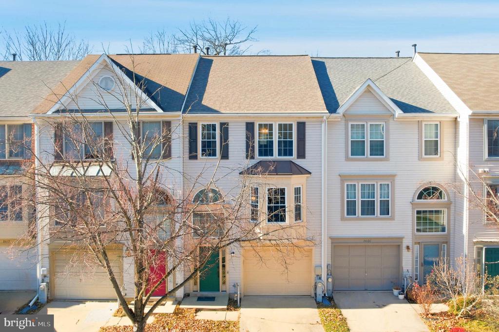 8608 WOODLAND MANOR DRIVE