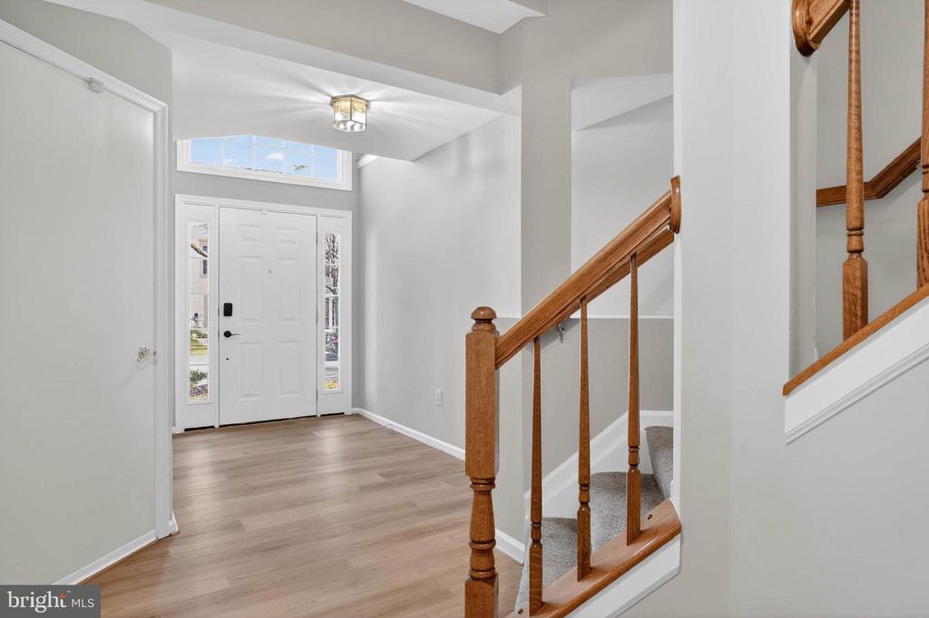 8608 WOODLAND MANOR DRIVE