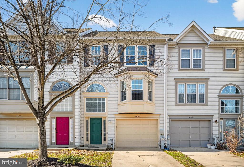 8608 WOODLAND MANOR DRIVE