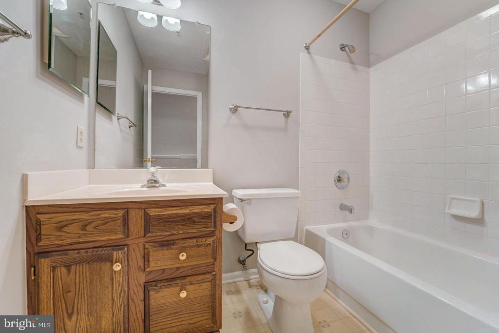 1248 Quaker Ridge Drive QUAKER RIDGE DRIVE 1248