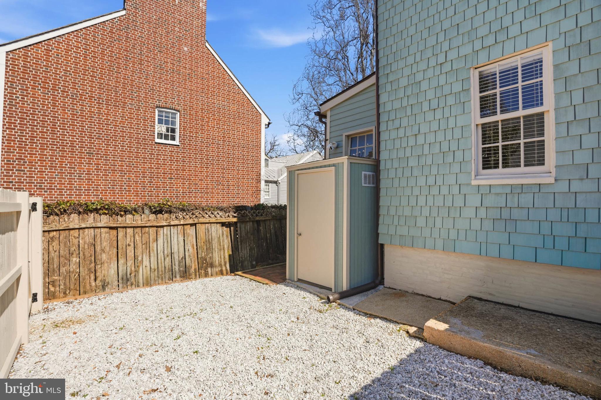 179 GREEN STREET