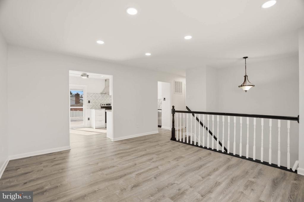 7897 PAVILION DRIVE