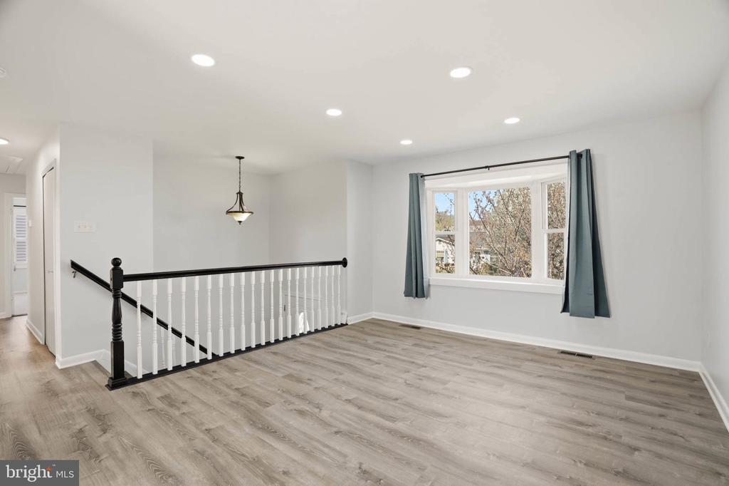 7897 PAVILION DRIVE