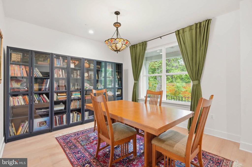 1392 BALTIMORE -ANNAPOLIS BOULEVARD