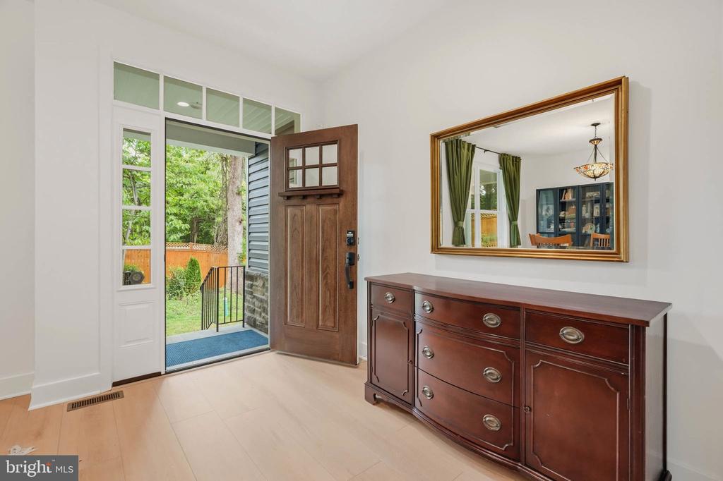 1392 BALTIMORE -ANNAPOLIS BOULEVARD