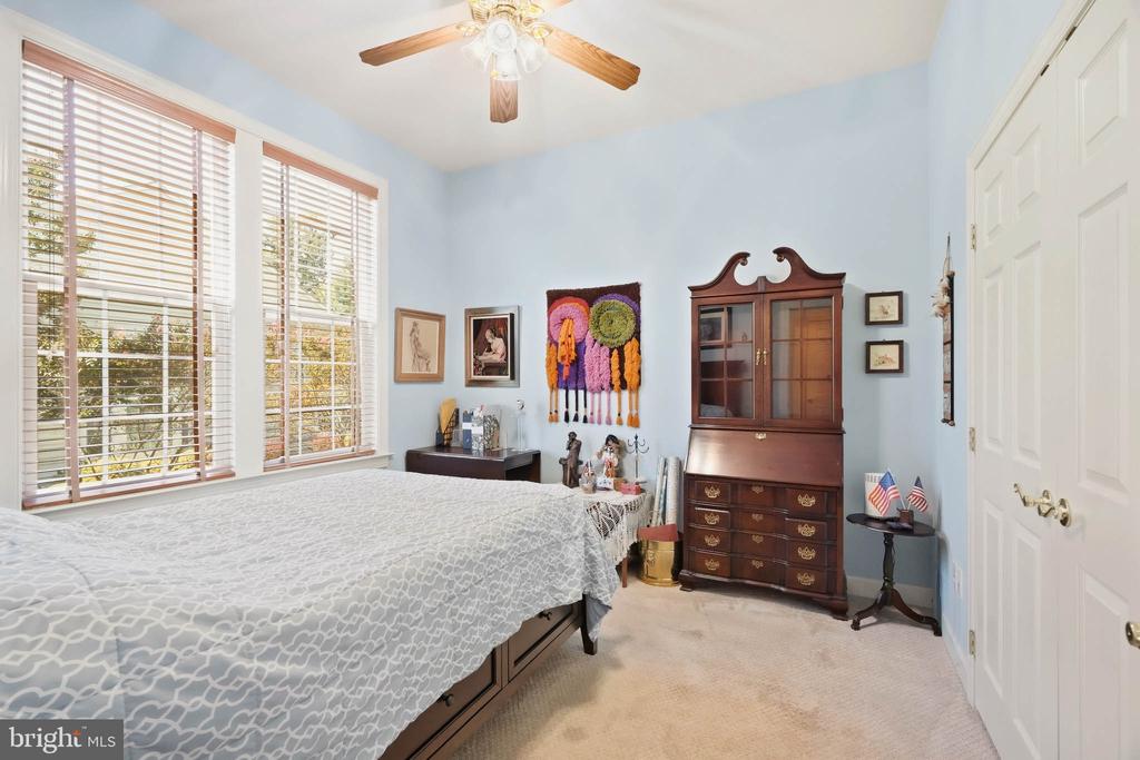 1212 WHETSTONE DRIVE