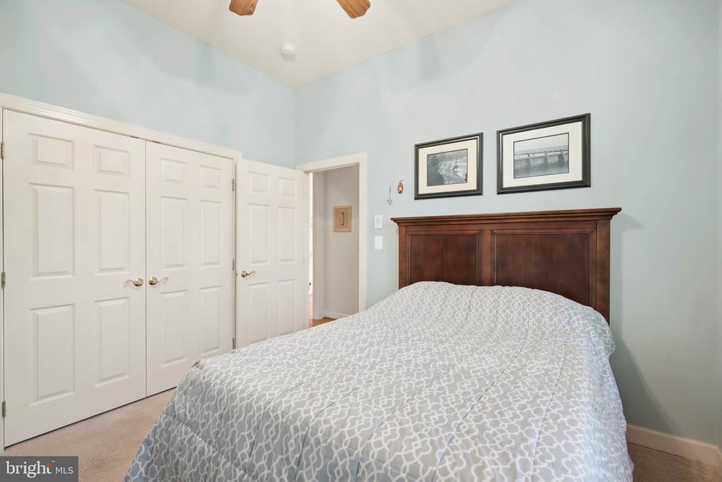 1212 WHETSTONE DRIVE