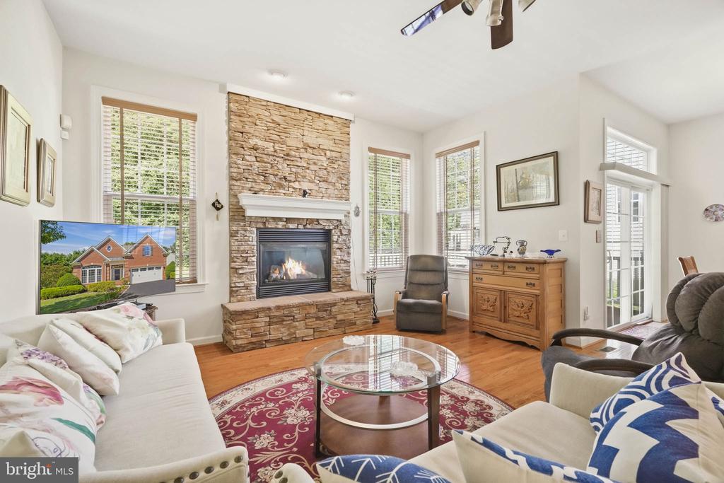 1212 WHETSTONE DRIVE