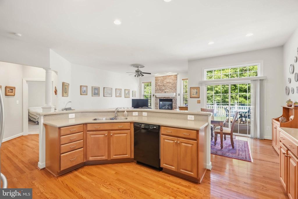 1212 WHETSTONE DRIVE