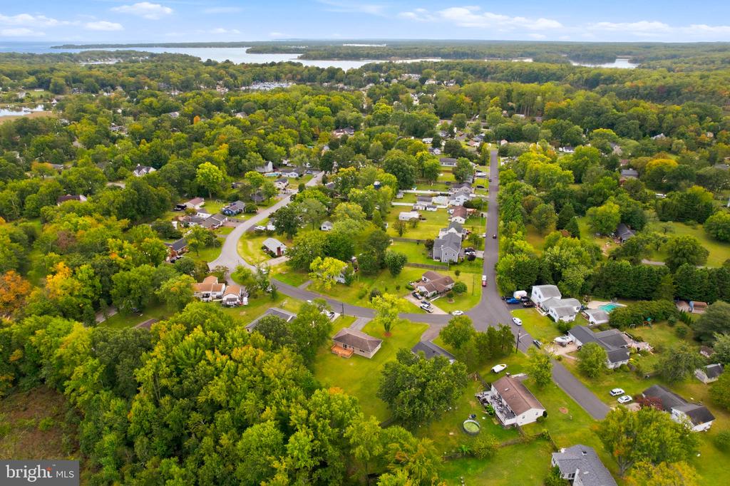 201 CEDAR LANE