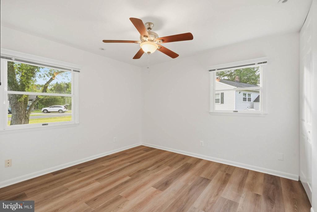 201 CEDAR LANE