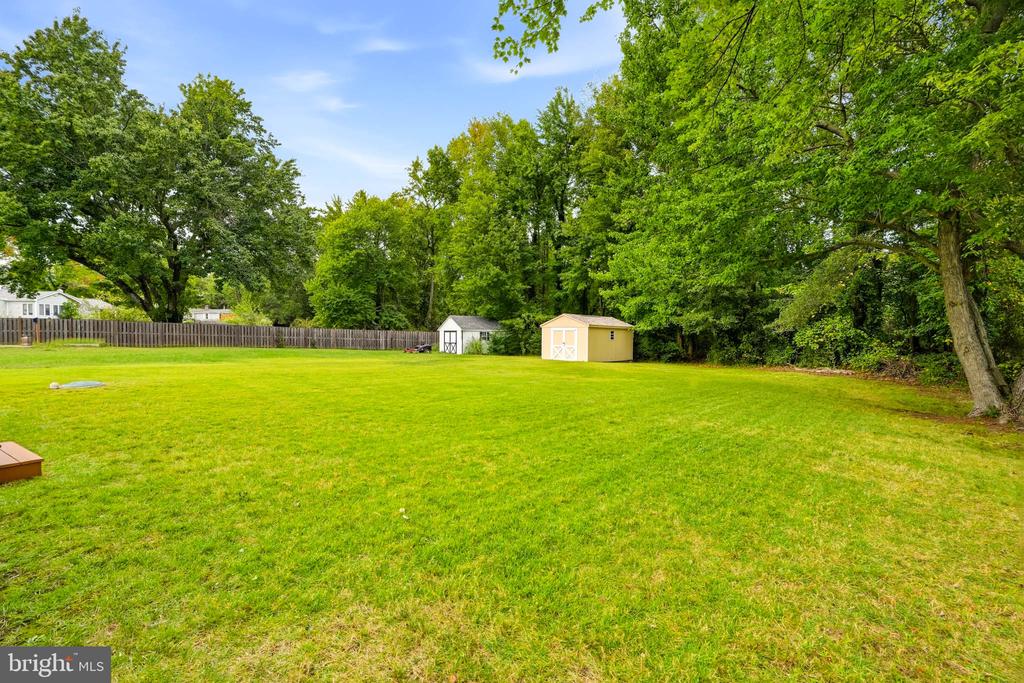 201 CEDAR LANE