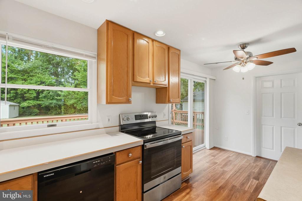 201 CEDAR LANE
