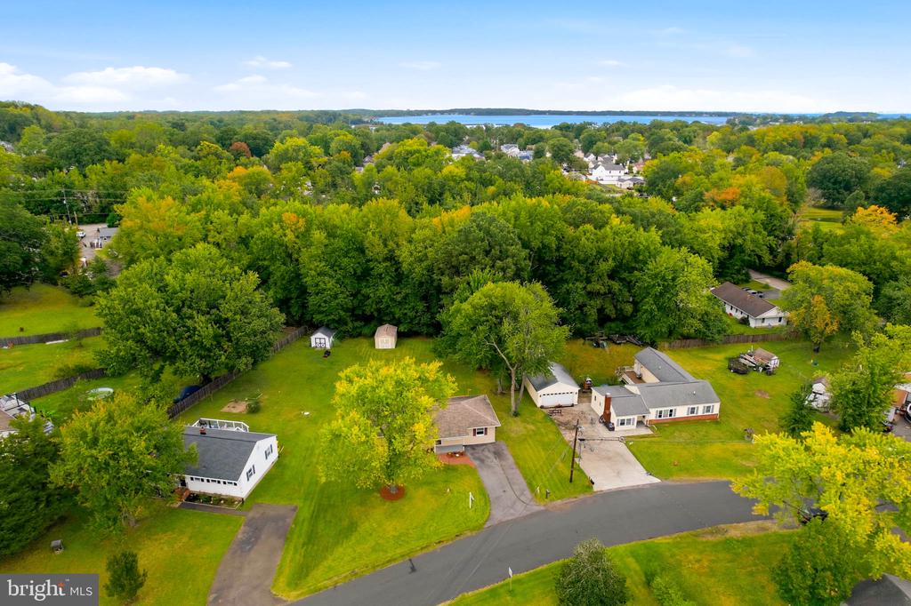 201 CEDAR LANE
