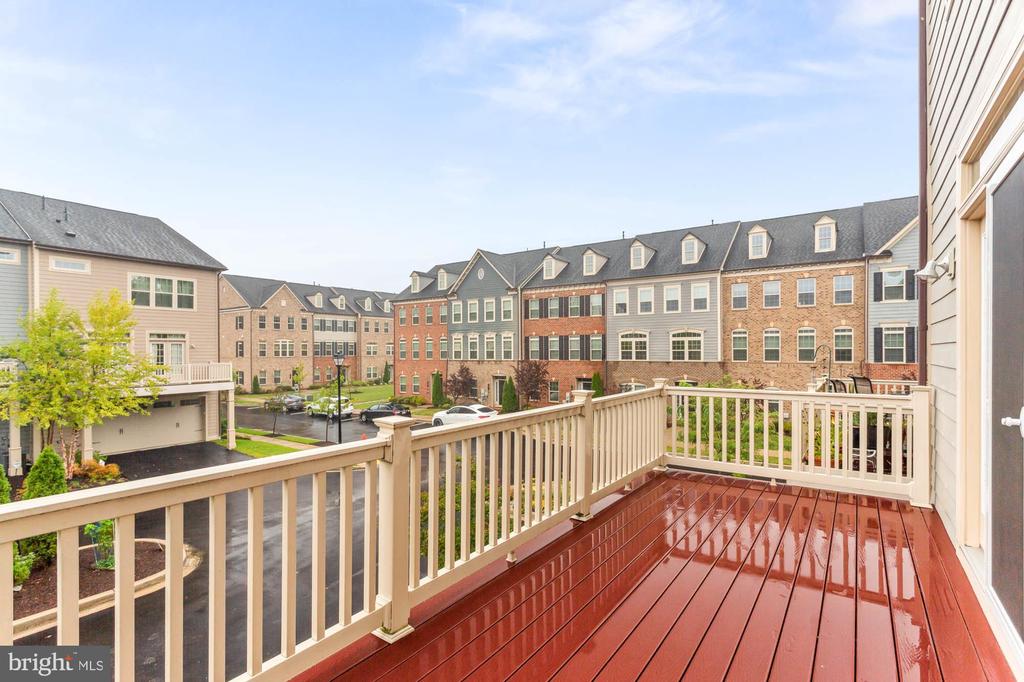 32 Wedge Way #11