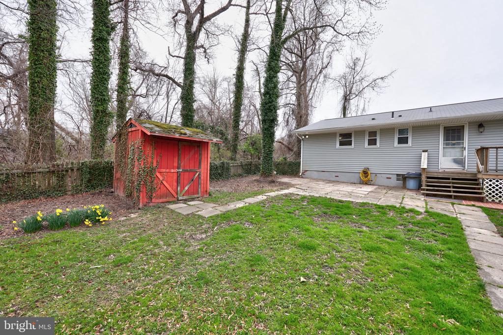 5807 Farmview Ave