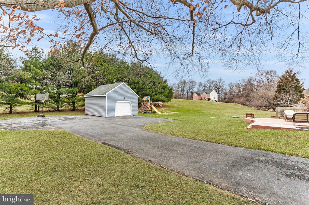 3201 Edrich Way