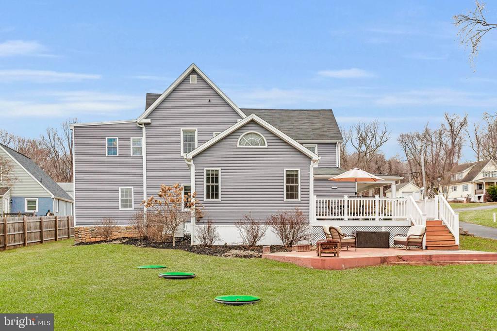 3201 Edrich Way