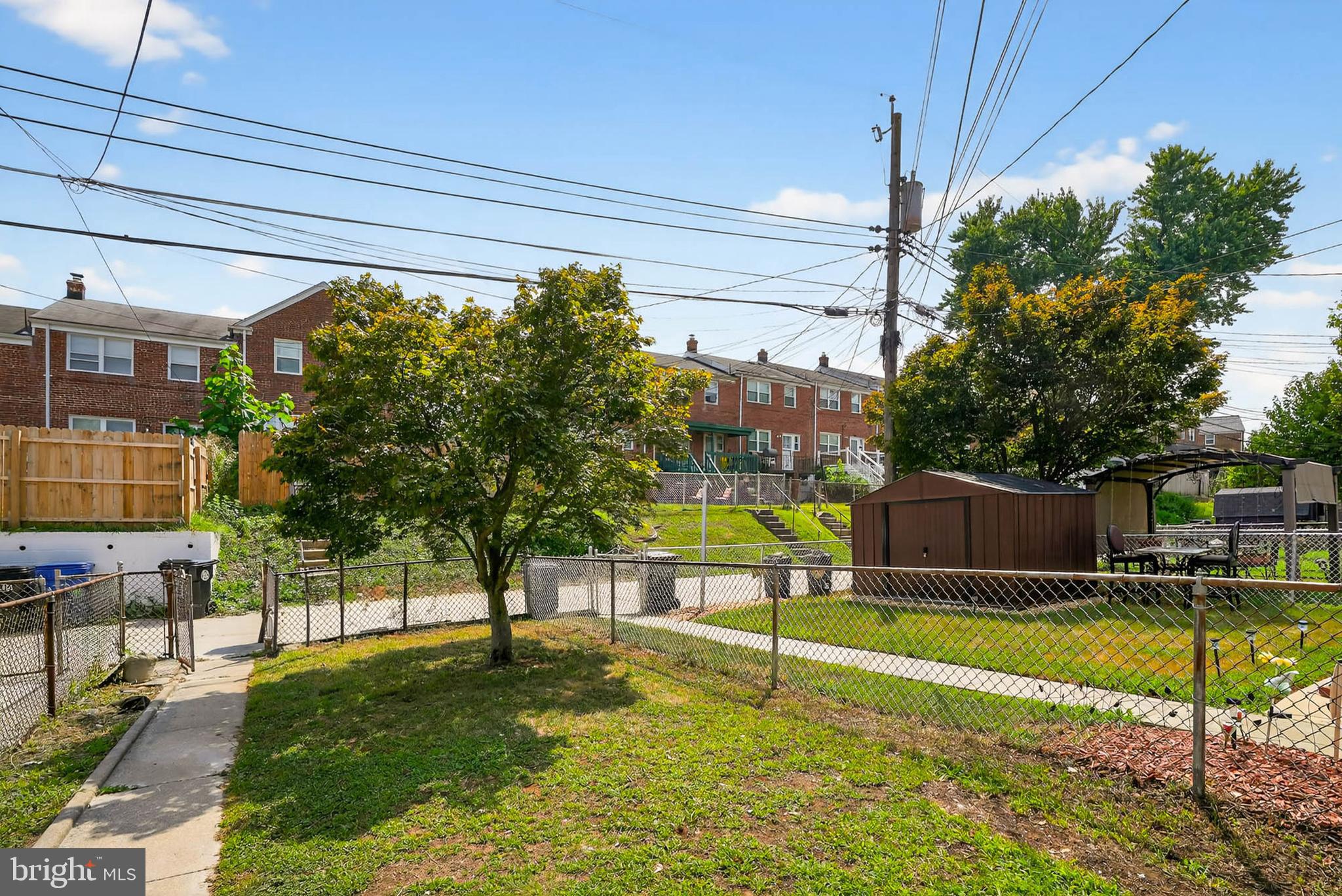 5427 Channing Rd