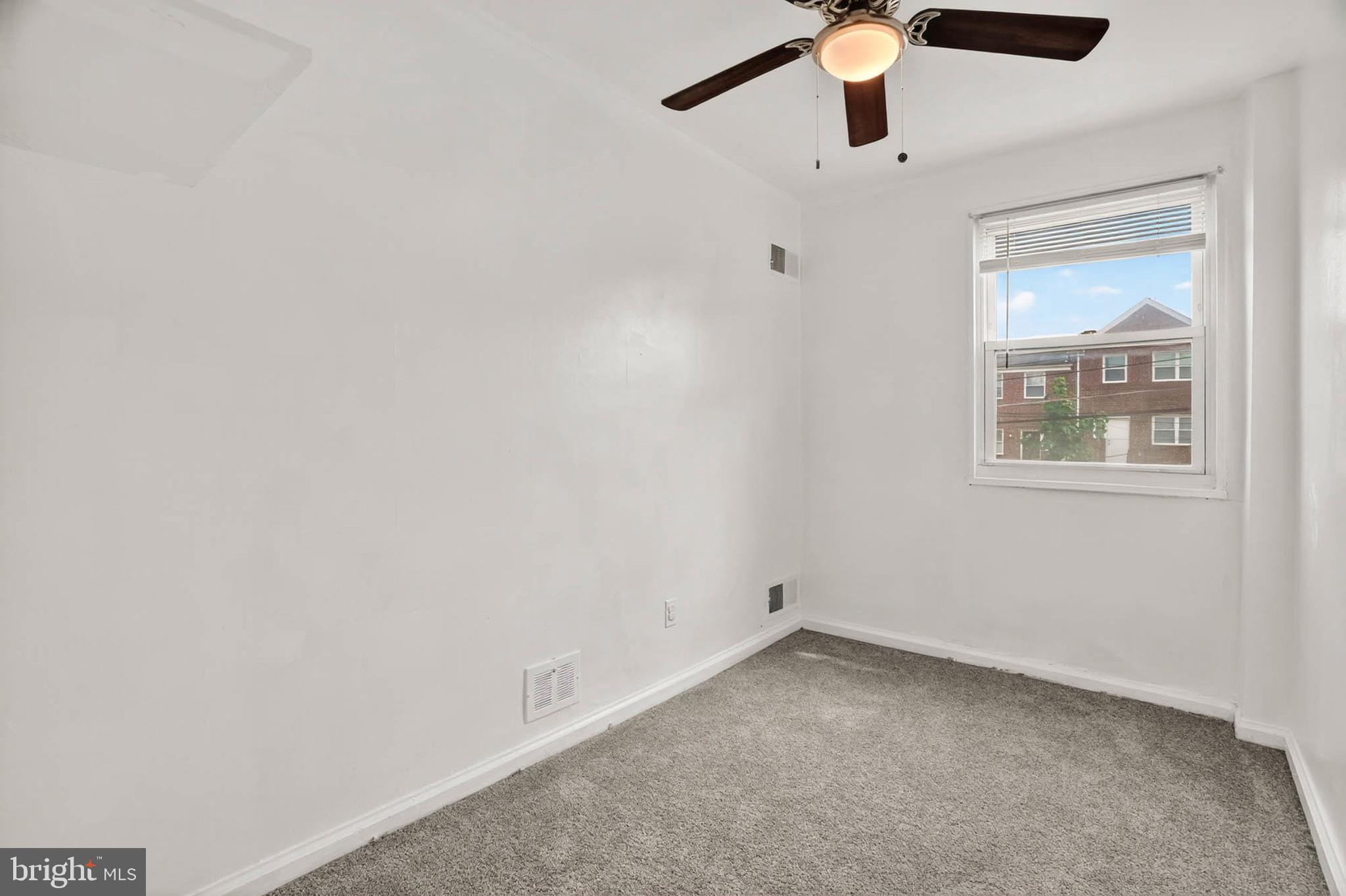 5427 Channing Rd