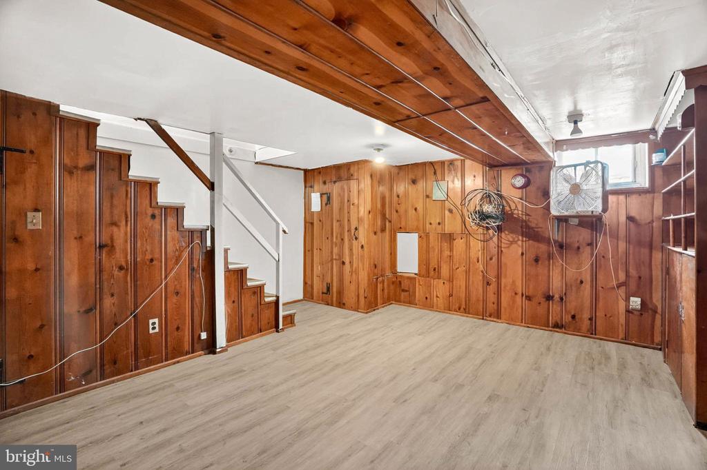 5427 CHANNING ROAD