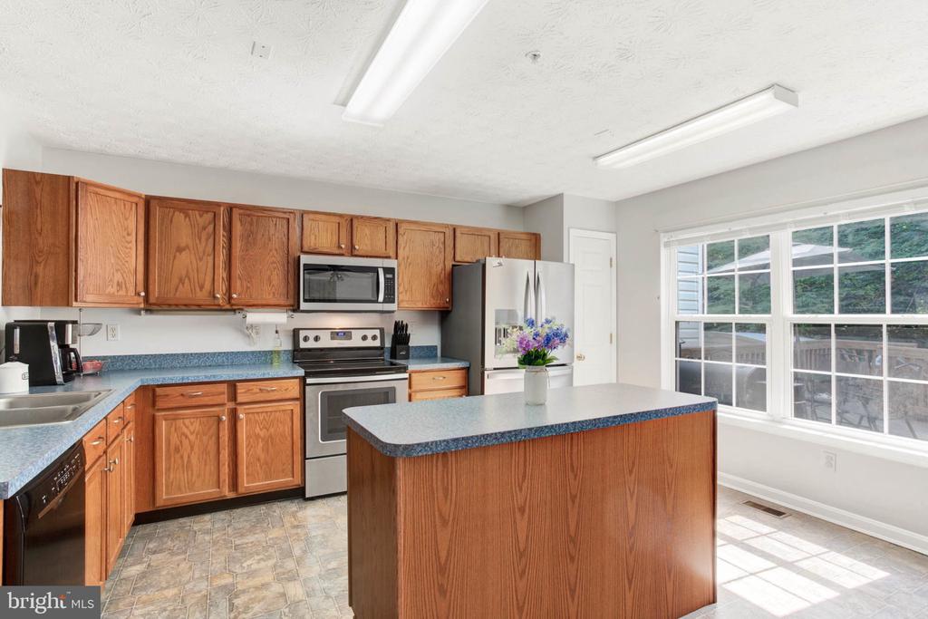 8253 Silverton Ct