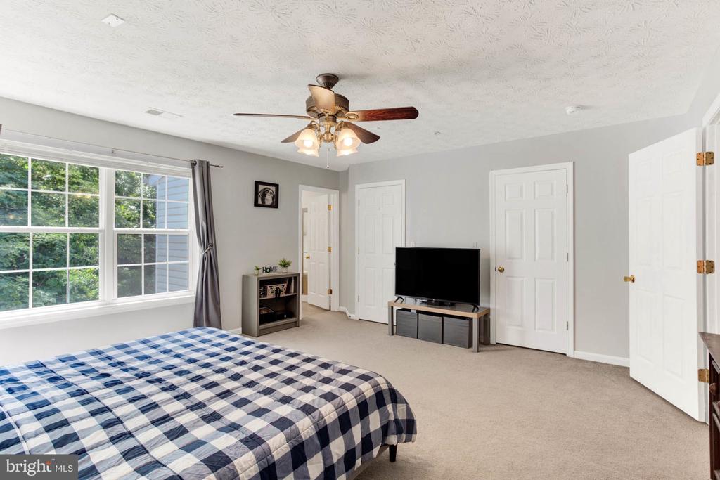 8253 Silverton Ct