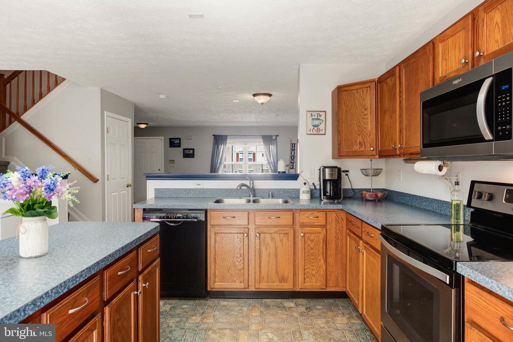 8253 Silverton Ct