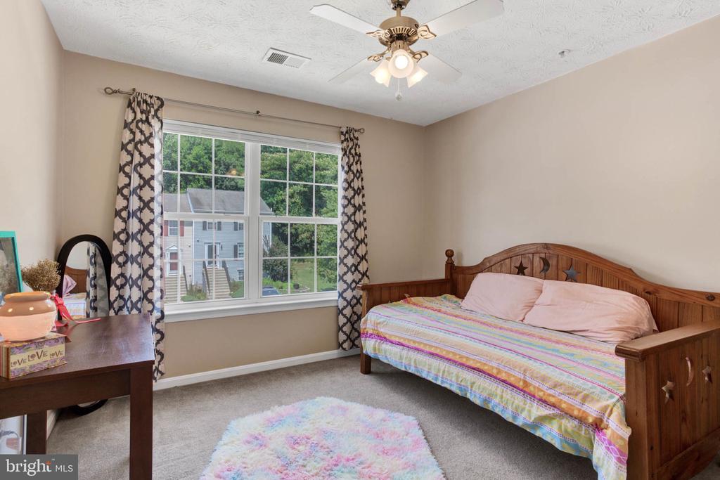 8253 Silverton Ct