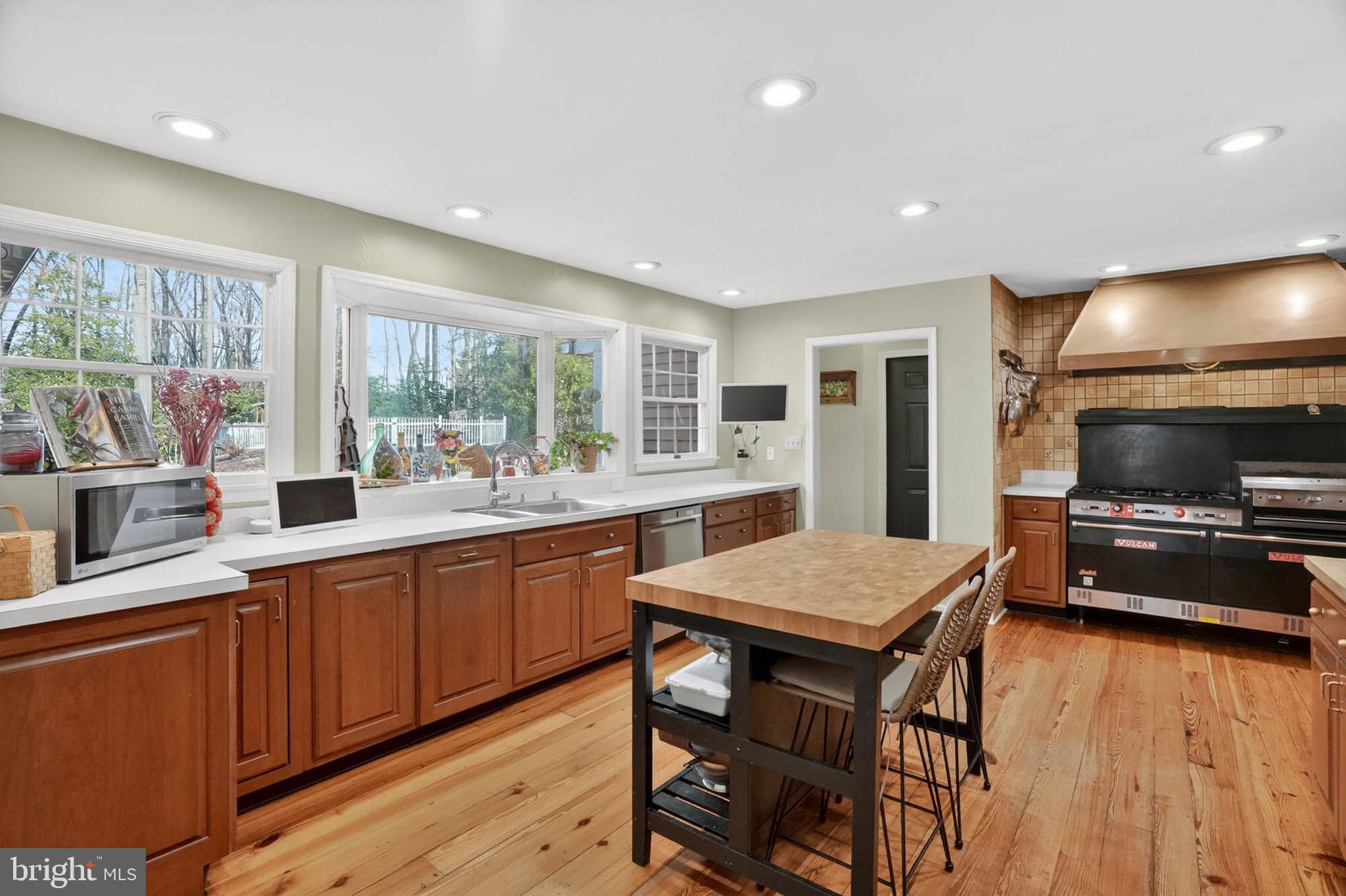 10401 THREE DOCTORS ROAD