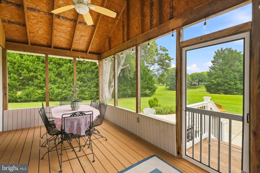 8609 SOLOMONS ISLAND ROAD