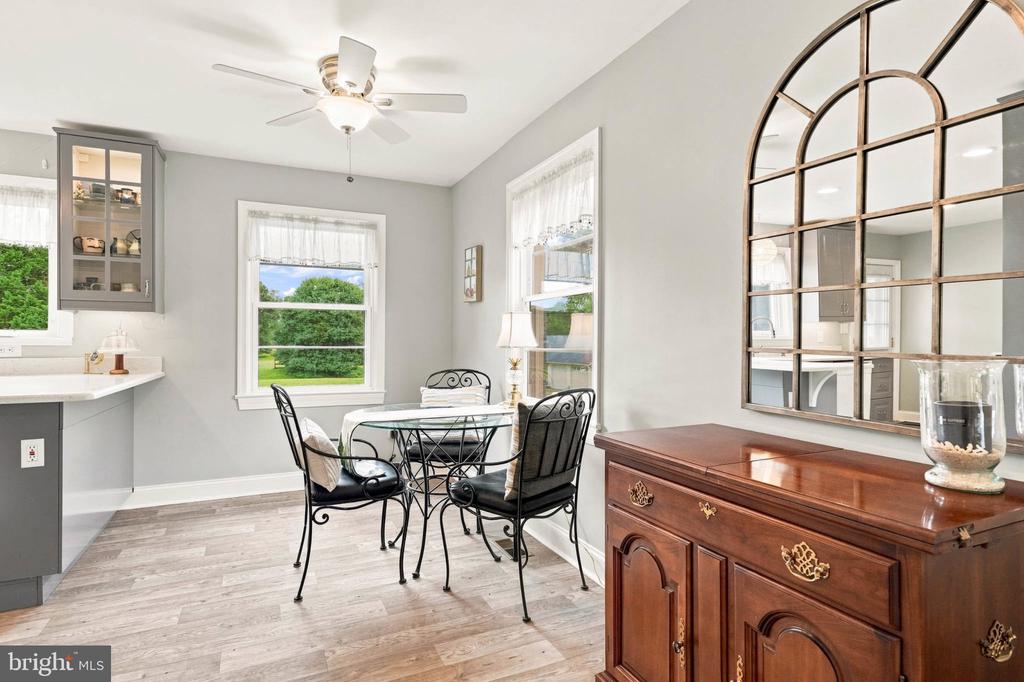 8609 SOLOMONS ISLAND ROAD