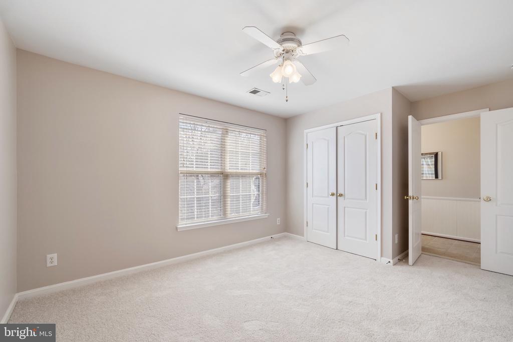 8830 Chiswick Ct