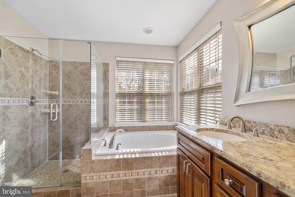 8830 Chiswick Ct