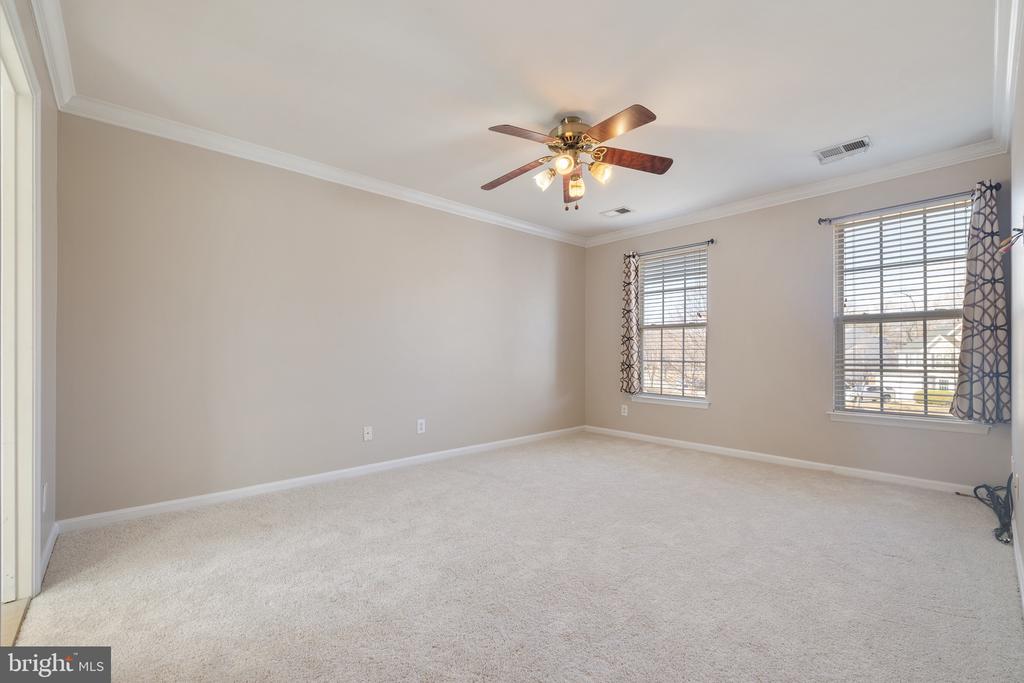 8830 Chiswick Ct
