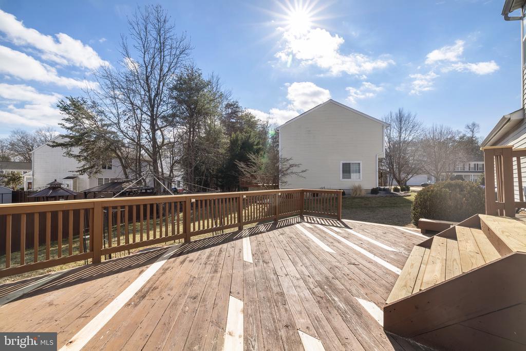 8830 Chiswick Ct