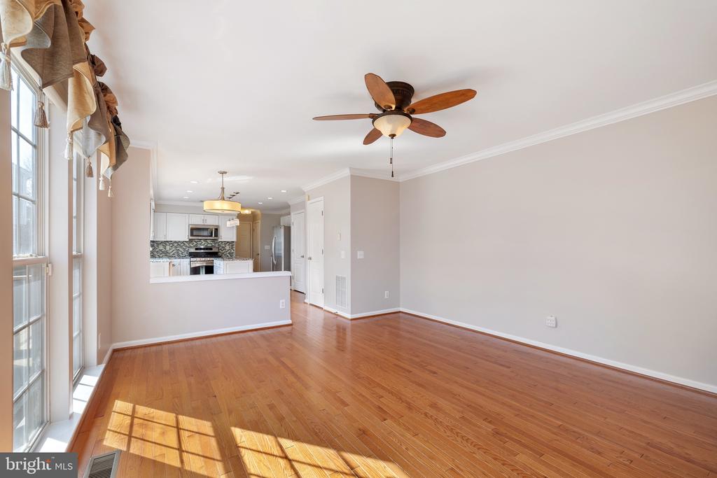 8830 Chiswick Ct