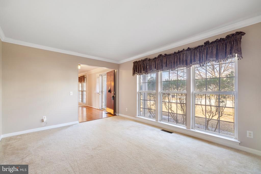 8830 Chiswick Ct