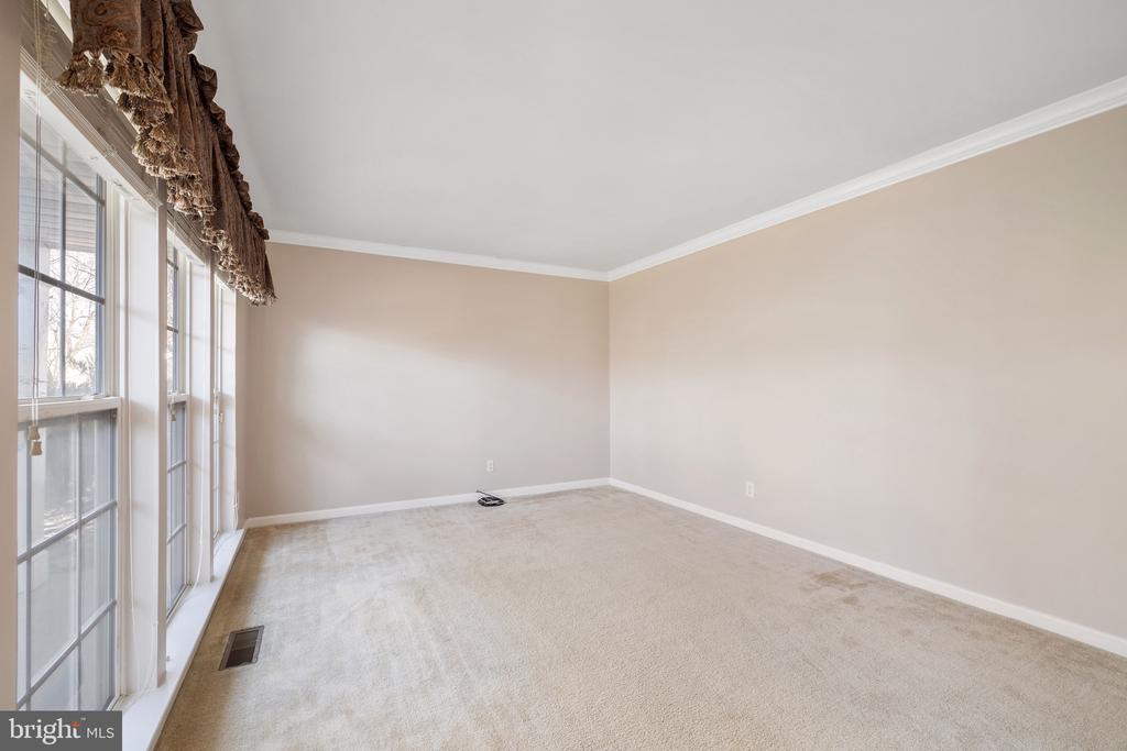 8830 Chiswick Ct