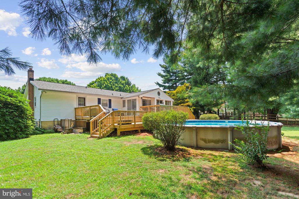 3988 Robin Hood Way