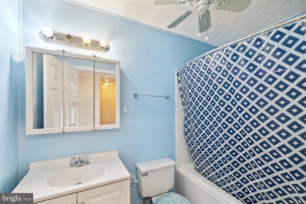168 Branchwood Ct