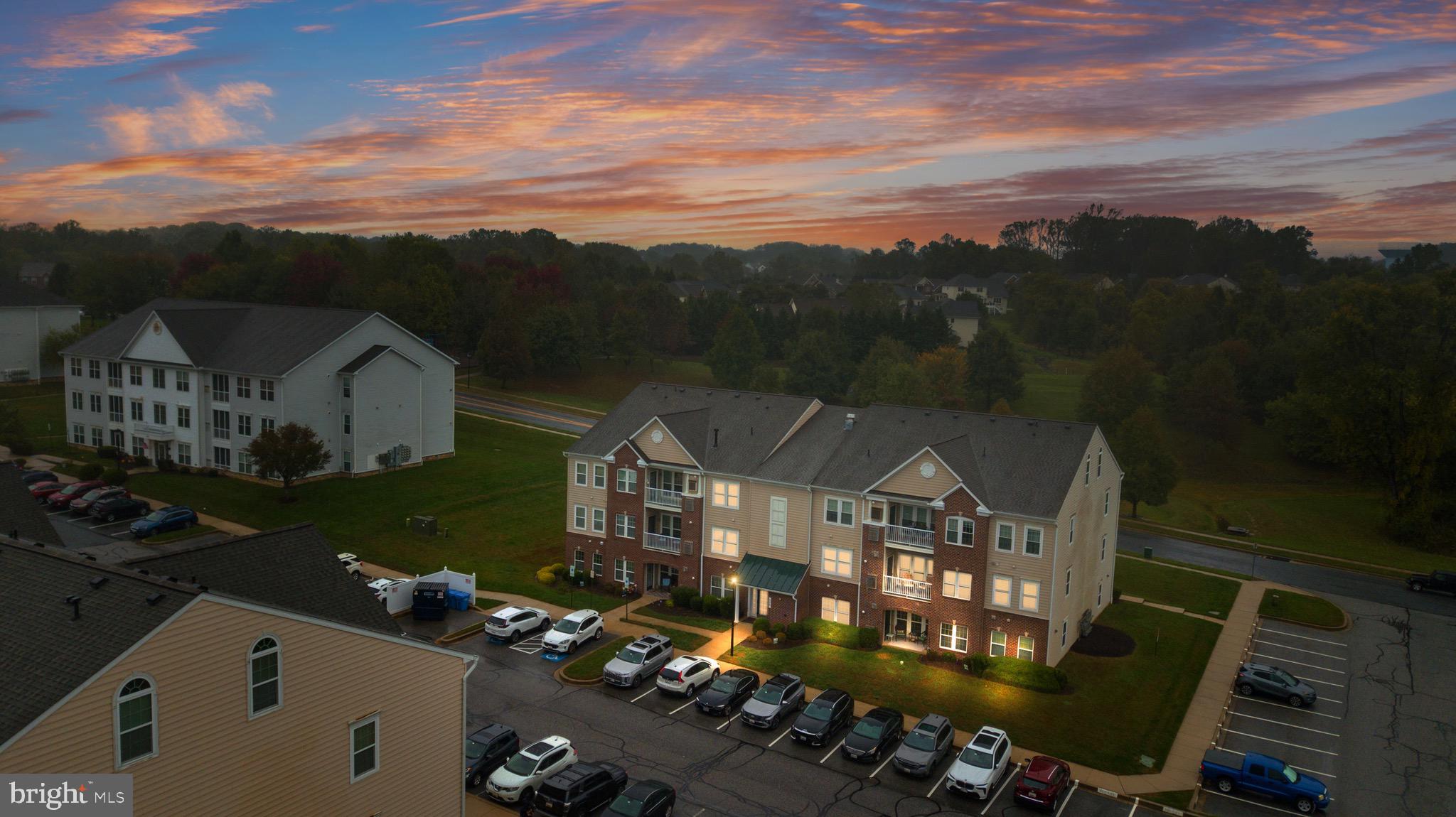 300 LOTHIAN WAY 202