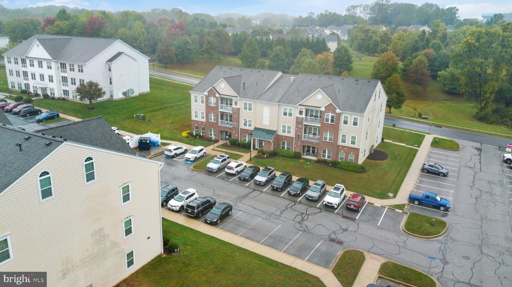 300 LOTHIAN WAY 202
