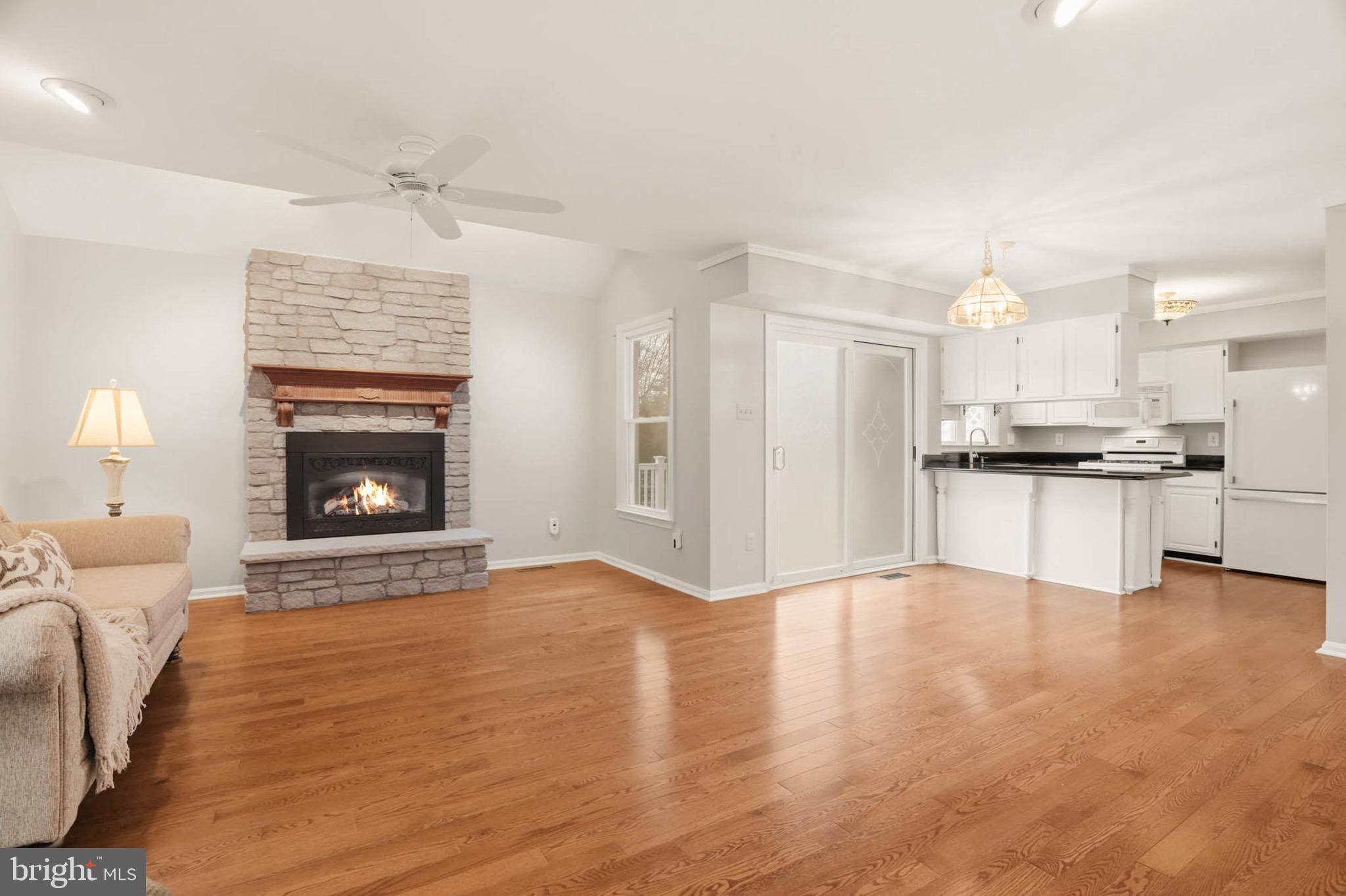 10218 RALEIGH TAVERN LANE